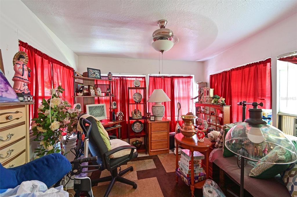 Image 22 of property listing at 4808 19TH STREET W, Bradenton, FL 34207