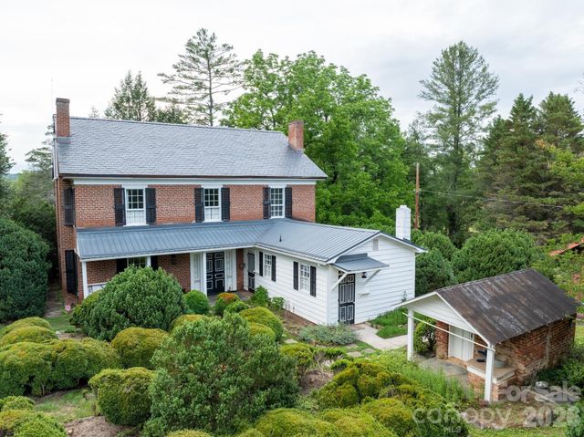 4157 Calico Road, Lenoir, NC 28645