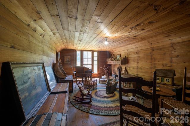 4157 Calico Road, Lenoir, NC 28645