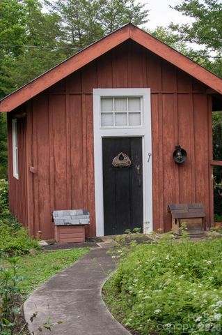 4157 Calico Road, Lenoir, NC 28645