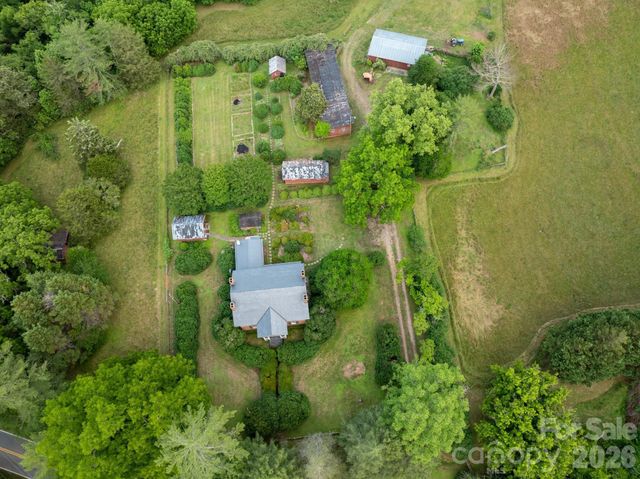 4157 Calico Road, Lenoir, NC 28645