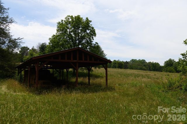 4157 Calico Road, Lenoir, NC 28645