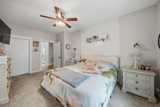 200 Autumn Oaks Dr, Bismarck, AR 71929