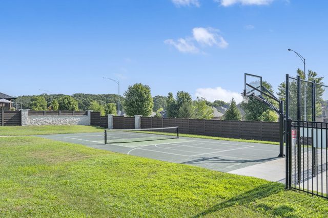 6032 S Clay Avenue, Springfield, MO 65810