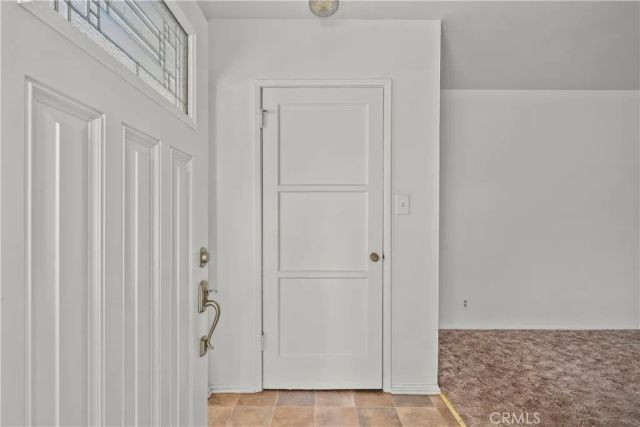 17465 Bullock Street, Encino, CA 91316