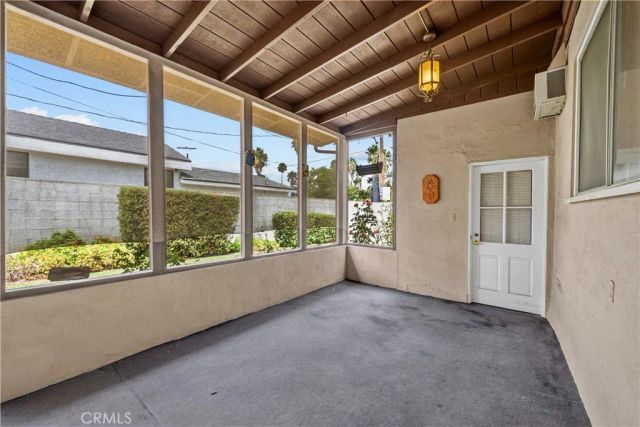 17465 Bullock Street, Encino, CA 91316