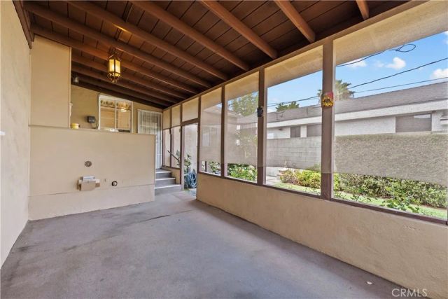 17465 Bullock Street, Encino, CA 91316