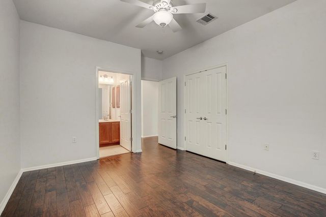 213 Mustang Island TRL, Georgetown, TX 78633