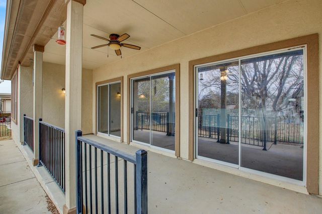213 Mustang Island TRL, Georgetown, TX 78633