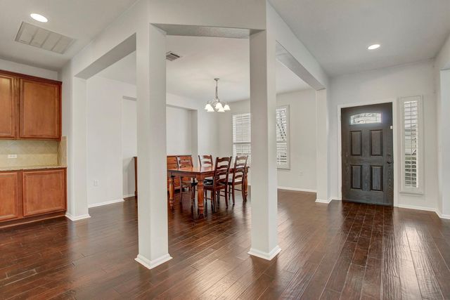 213 Mustang Island TRL, Georgetown, TX 78633