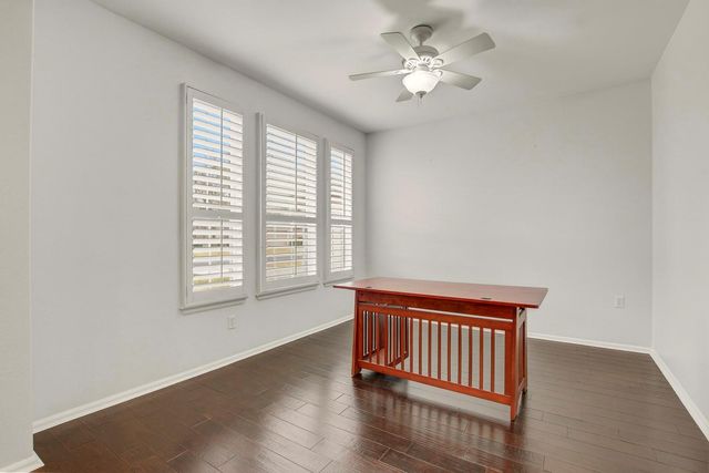 213 Mustang Island TRL, Georgetown, TX 78633