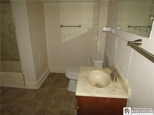 22 Hess Street, Jamestown, NY 14701