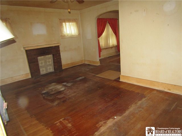 22 Hess Street, Jamestown, NY 14701