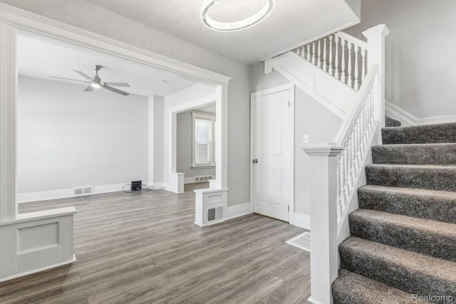 53 Cortland Street, Highland Park, MI 48203