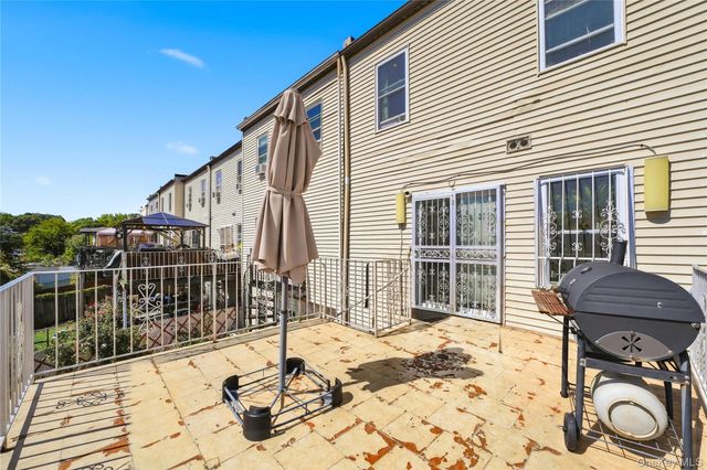 2064 Cicero Avenue, Bronx, NY 10473