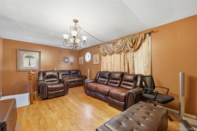 2064 Cicero Avenue, Bronx, NY 10473