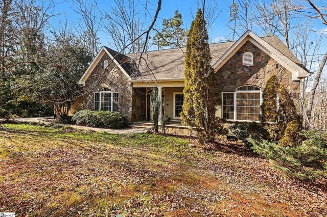109 Oak Crest Circle, Seneca, SC 29672