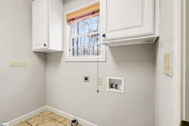 109 Oak Crest Circle, Seneca, SC 29672