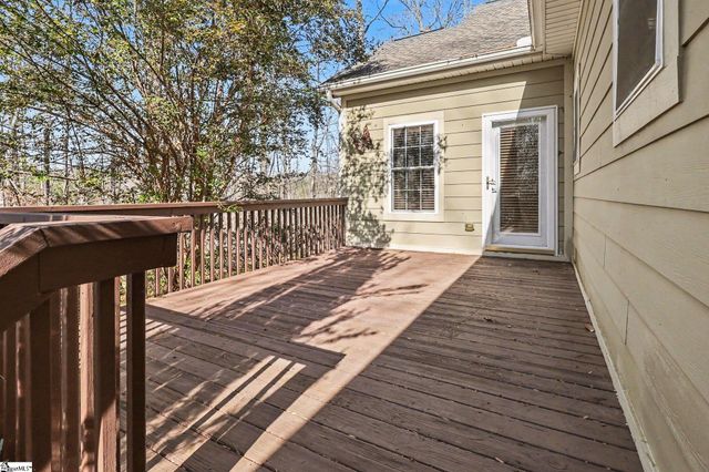 109 Oak Crest Circle, Seneca, SC 29672