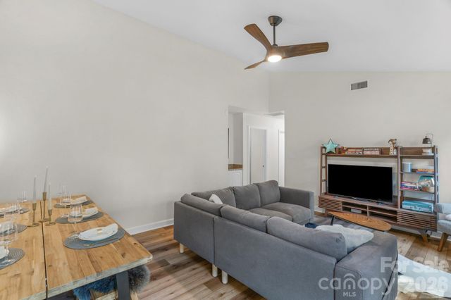 8633 Ducksbill Drive, Charlotte, NC 28277