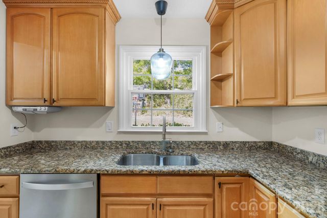 8633 Ducksbill Drive, Charlotte, NC 28277