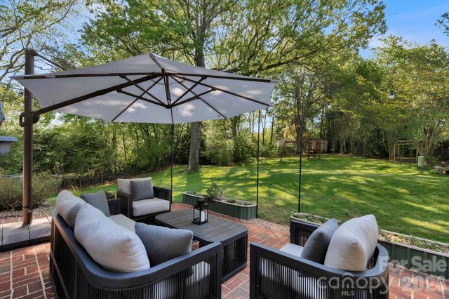 8633 Ducksbill Drive, Charlotte, NC 28277