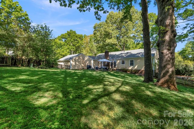 8633 Ducksbill Drive, Charlotte, NC 28277