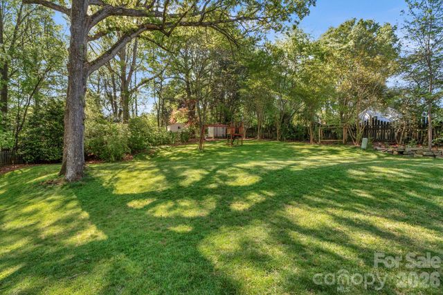 8633 Ducksbill Drive, Charlotte, NC 28277