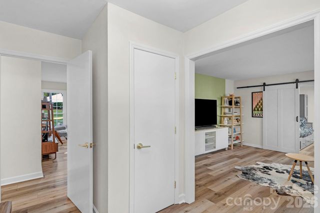 8633 Ducksbill Drive, Charlotte, NC 28277