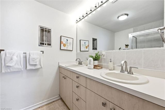 3105 SE 18th AVE, Cape Coral, FL 33904