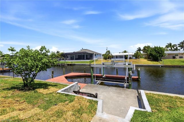 3105 SE 18th AVE, Cape Coral, FL 33904