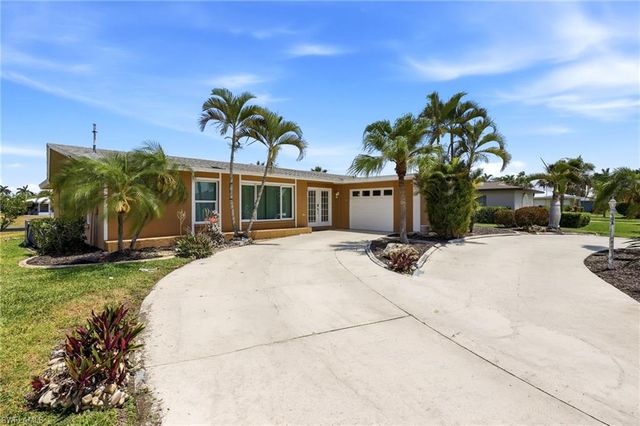 3105 SE 18th AVE, Cape Coral, FL 33904