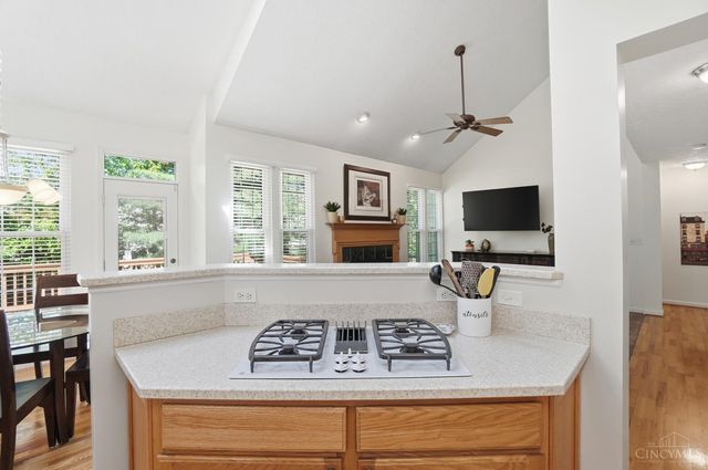 504 Dakota Run, Hamilton Twp, OH 45039