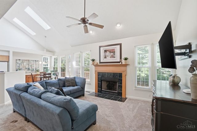 504 Dakota Run, Hamilton Twp, OH 45039
