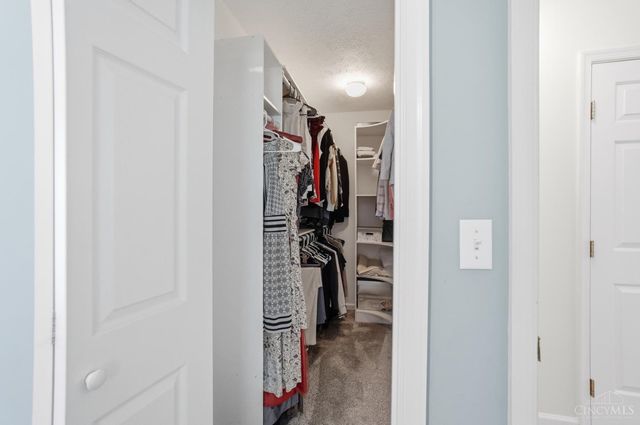 504 Dakota Run, Hamilton Twp, OH 45039