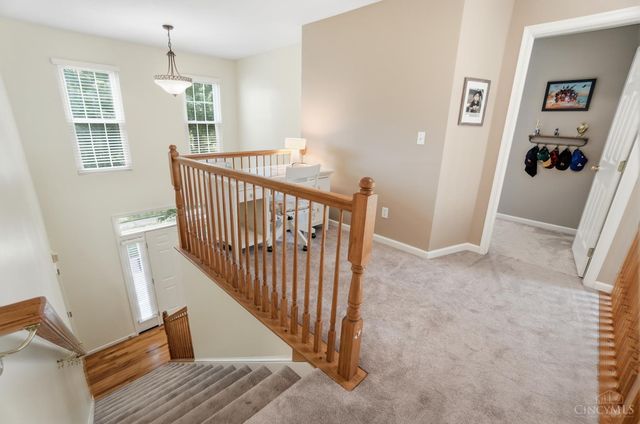 504 Dakota Run, Hamilton Twp, OH 45039