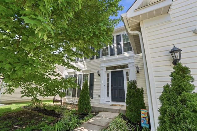 504 Dakota Run, Hamilton Twp, OH 45039