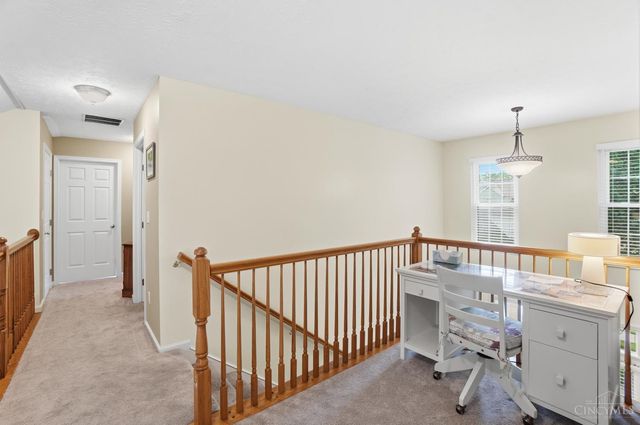 504 Dakota Run, Hamilton Twp, OH 45039