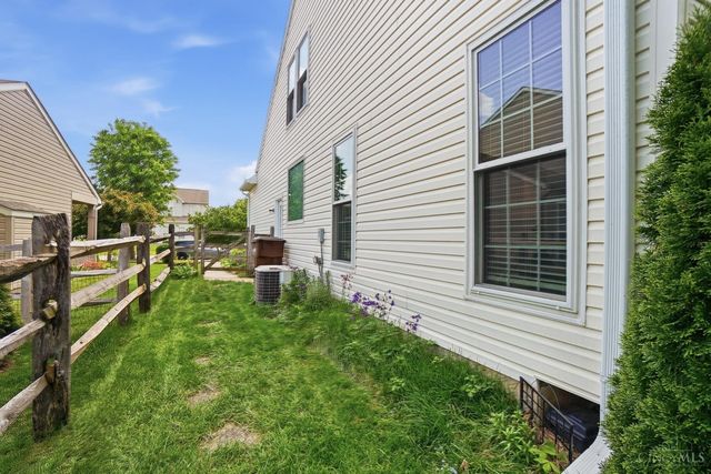 504 Dakota Run, Hamilton Twp, OH 45039