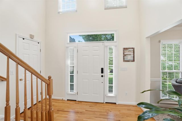 504 Dakota Run, Hamilton Twp, OH 45039