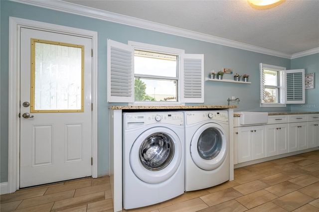 8595 MILLINOCKETT LANE, Orlando, FL 32825