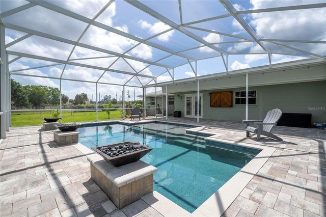 8595 MILLINOCKETT LANE, Orlando, FL 32825