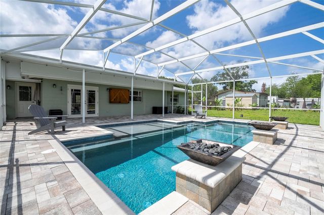 8595 MILLINOCKETT LANE, Orlando, FL 32825