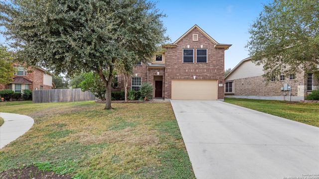 325 Golden Bear Dr, Cibolo, TX 78108