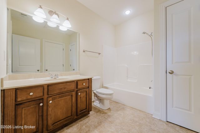 9312 Norton Commons Blvd, Prospect, KY 40059