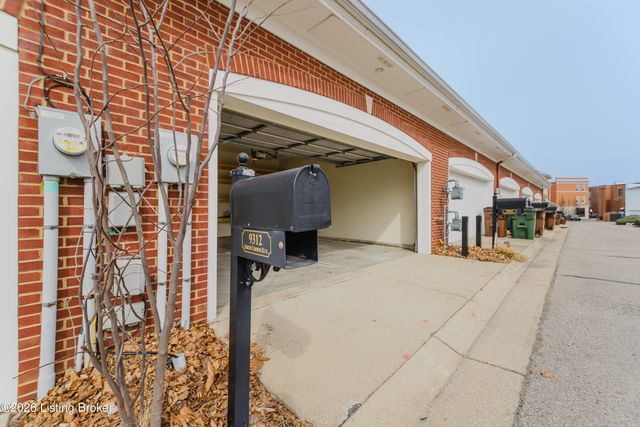9312 Norton Commons Blvd, Prospect, KY 40059