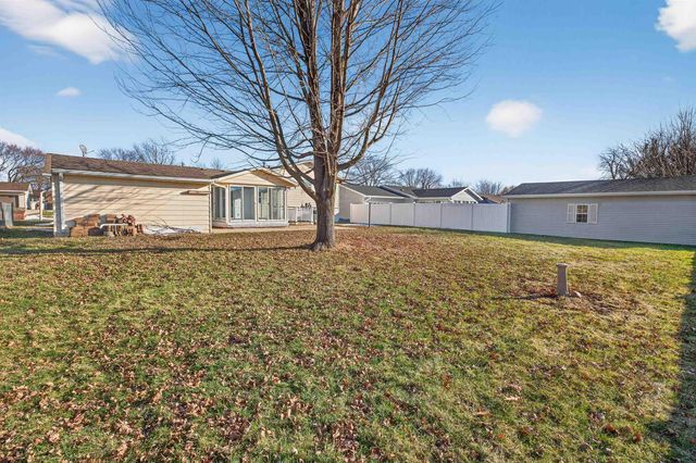 830 Colby Road, Waterloo, IA 50701