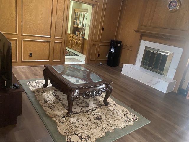 2738 Belmeade Drive, Carrollton, TX 75006