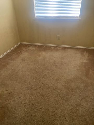 2738 Belmeade Drive, Carrollton, TX 75006