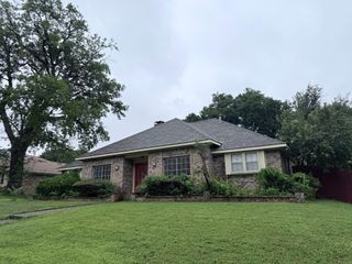 2738 Belmeade Drive, Carrollton, TX 75006